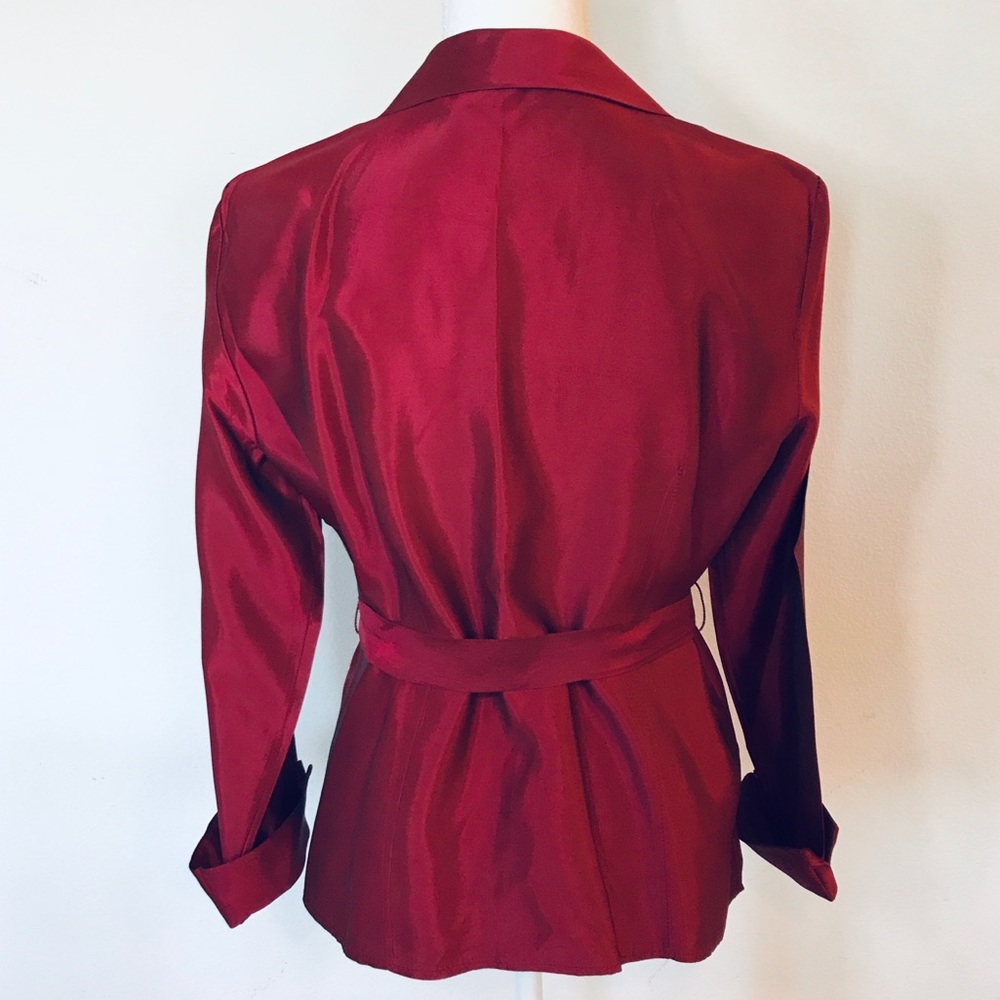 JS Collections Holiday Jacket - Picture 2 of 5